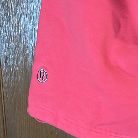 Lululemon Pink/Gray Board Shorts Size 4 - Picture 3 of 5